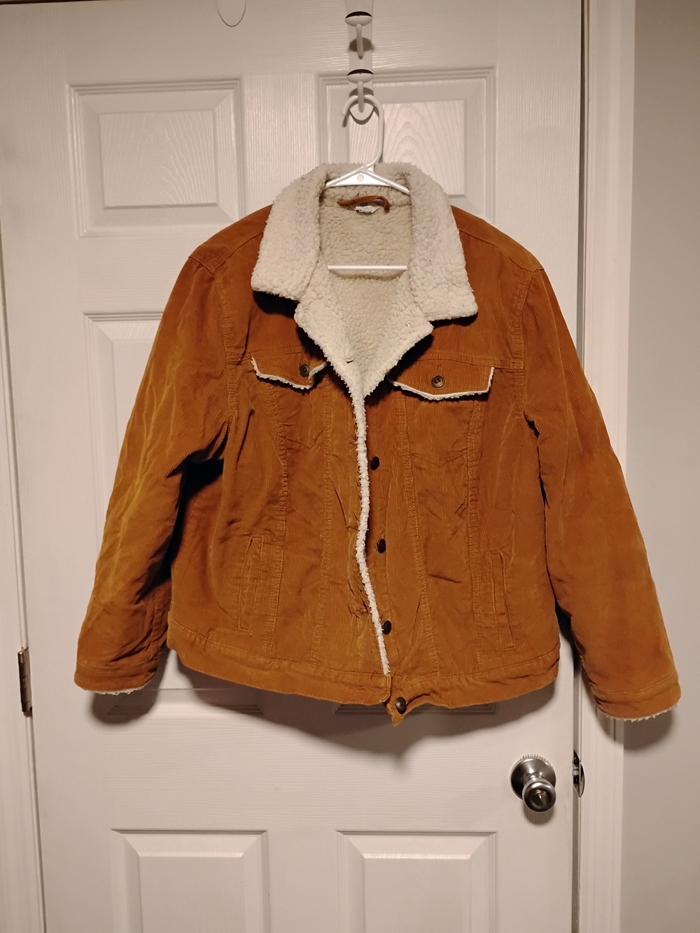 Time and Tru Men's Corduroy Sherpa-Lined Jacket in Brown